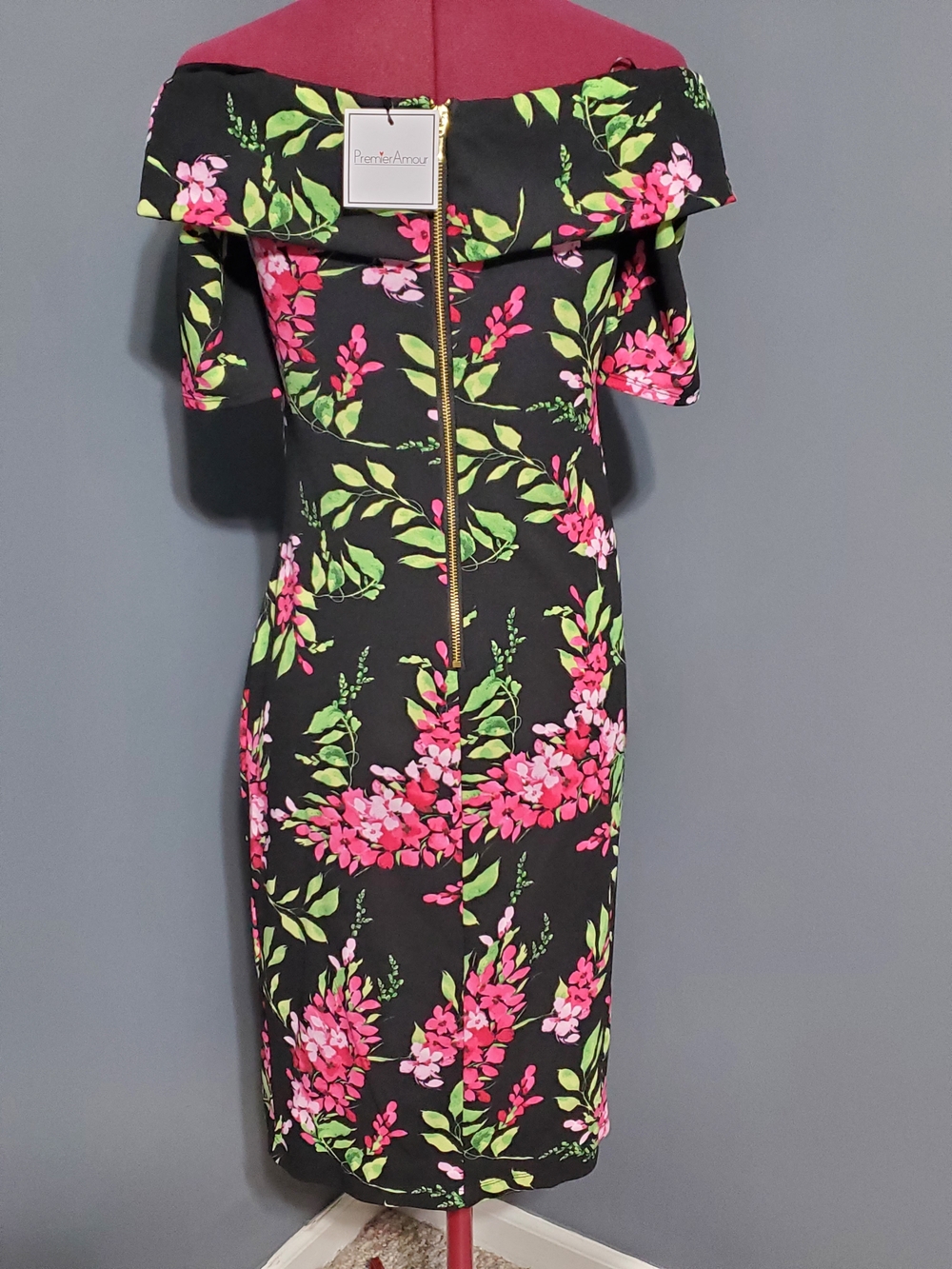 NWT Premier Amour Off-Shoulder Black Midi Dress with Pink Floral Print Size 4 - Picture 3 of 7